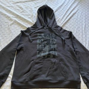 Taylor Swift Official Eras Tour
Black Sweatshirt